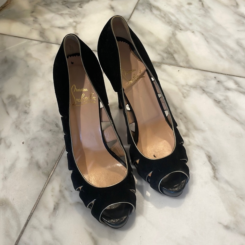 Christian louboutin heals